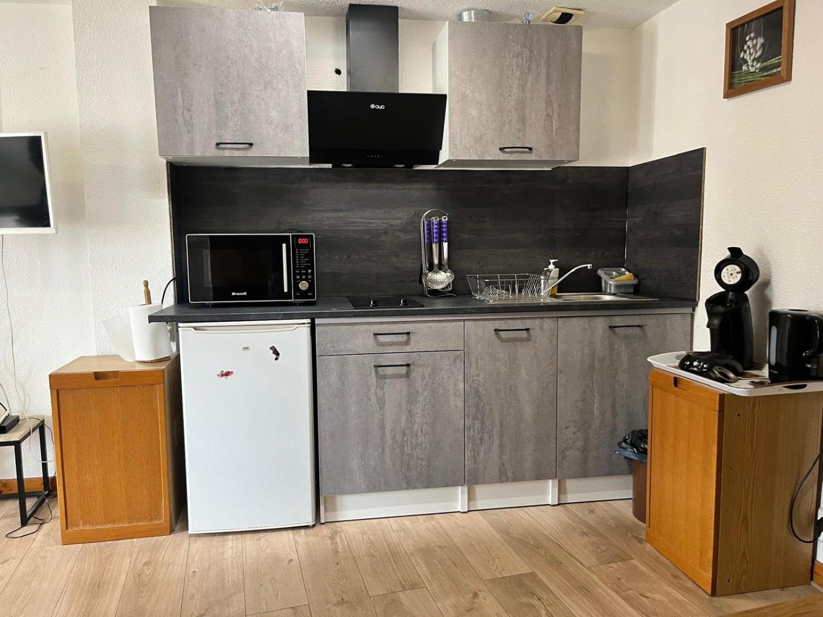 Escale Apartment Клермон-Феран Екстериор снимка